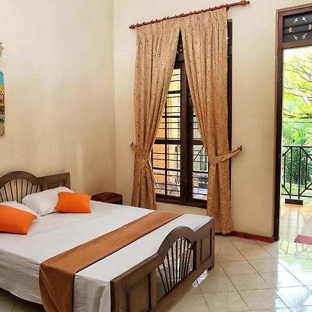 Mahaweli View Bungalow Канди Екстериор снимка