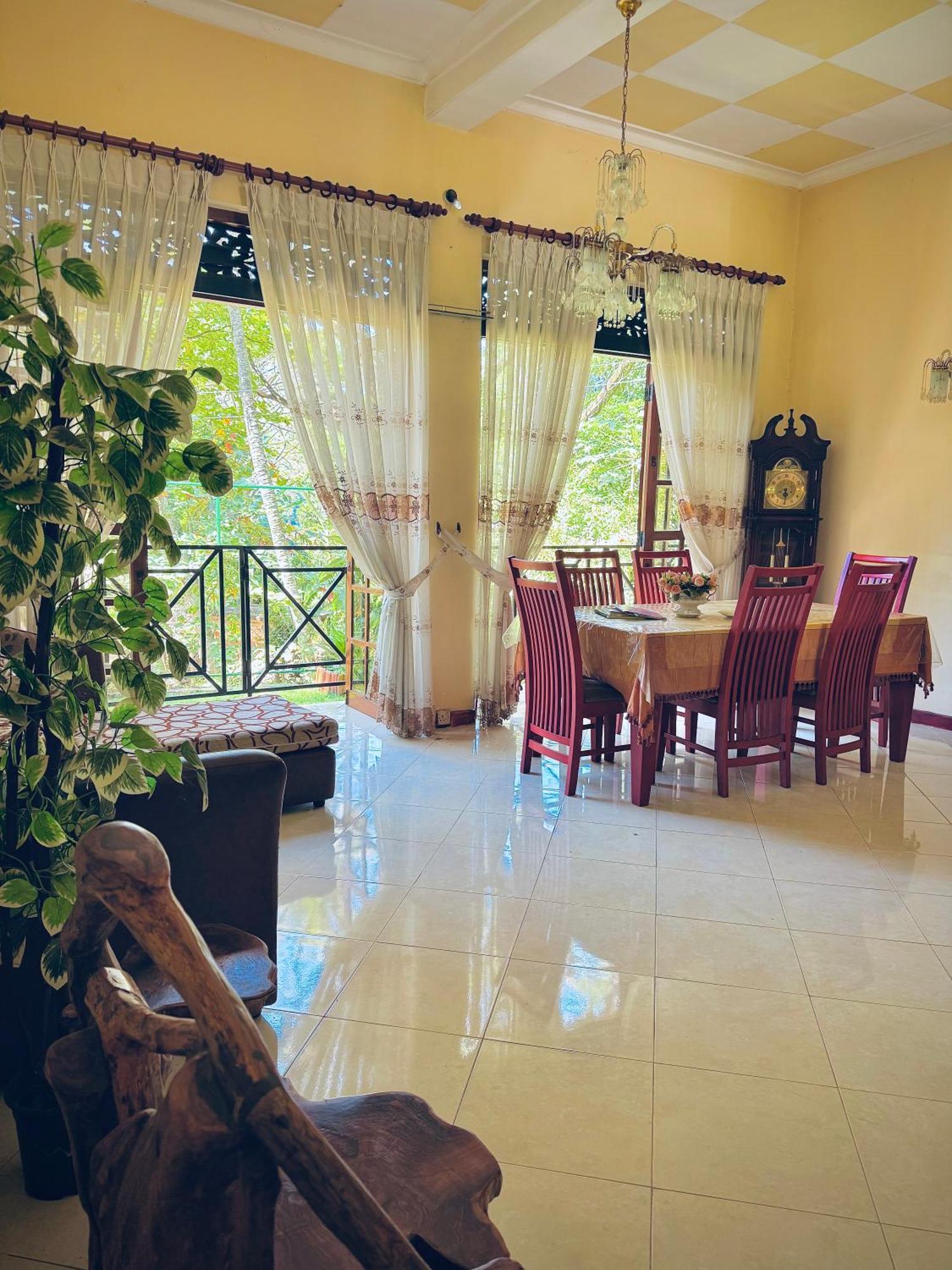 Mahaweli View Bungalow Канди Екстериор снимка