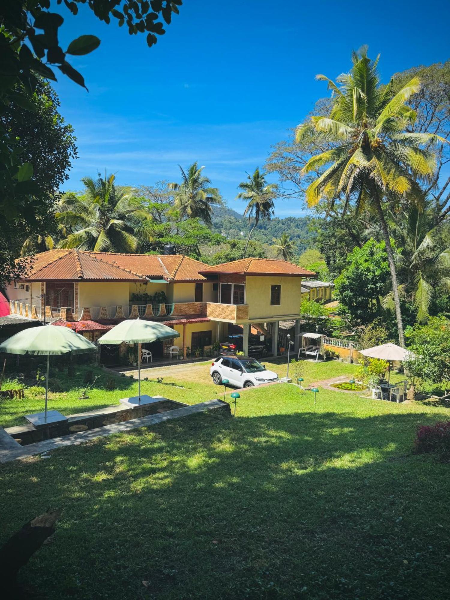 Mahaweli View Bungalow Канди Екстериор снимка