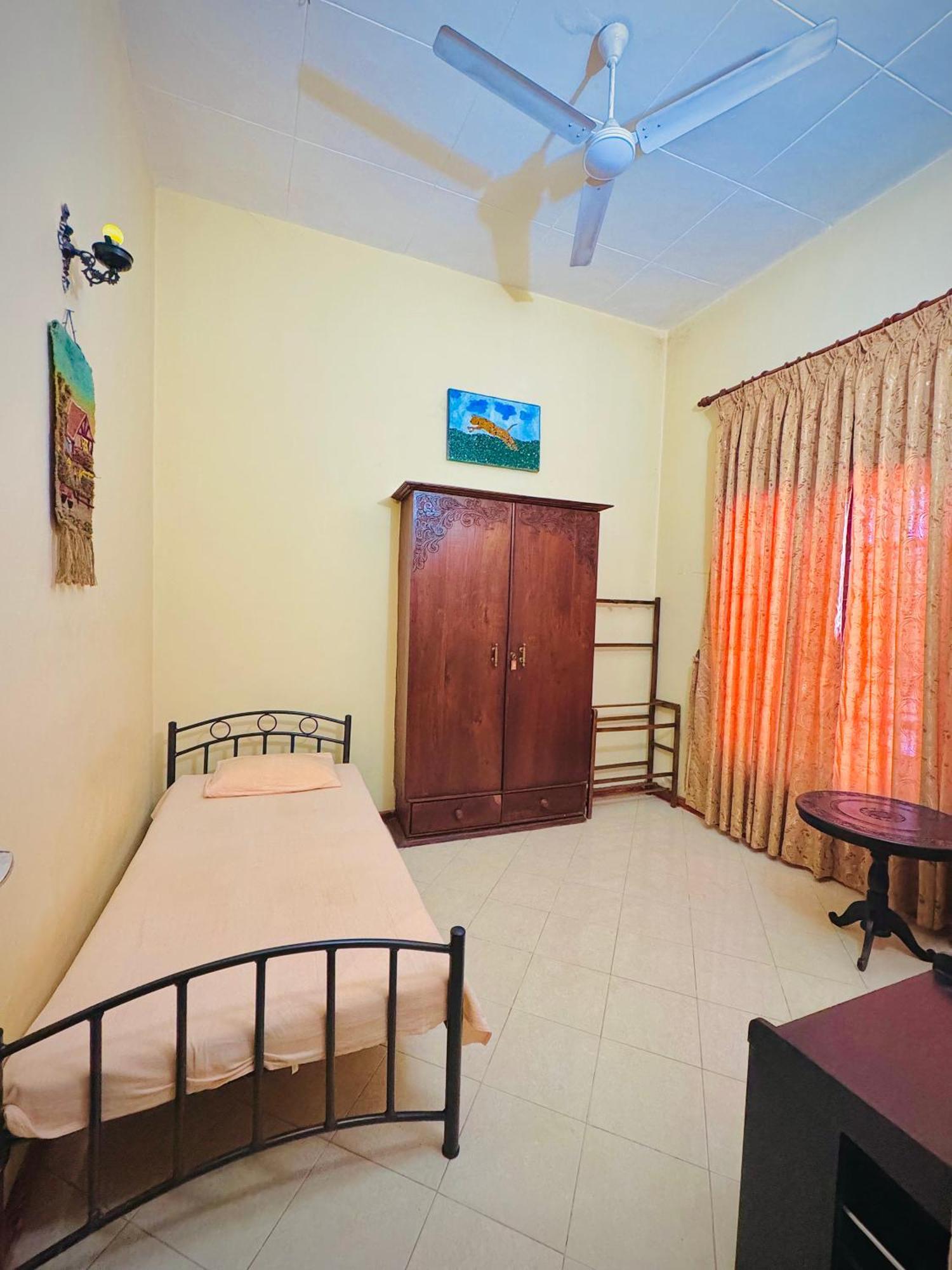 Mahaweli View Bungalow Канди Екстериор снимка